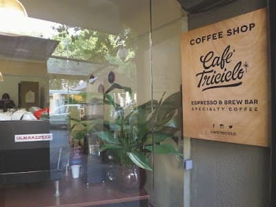 Interior of Café Triciclo in Región Metropolitana