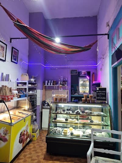 Café y más atmosphere