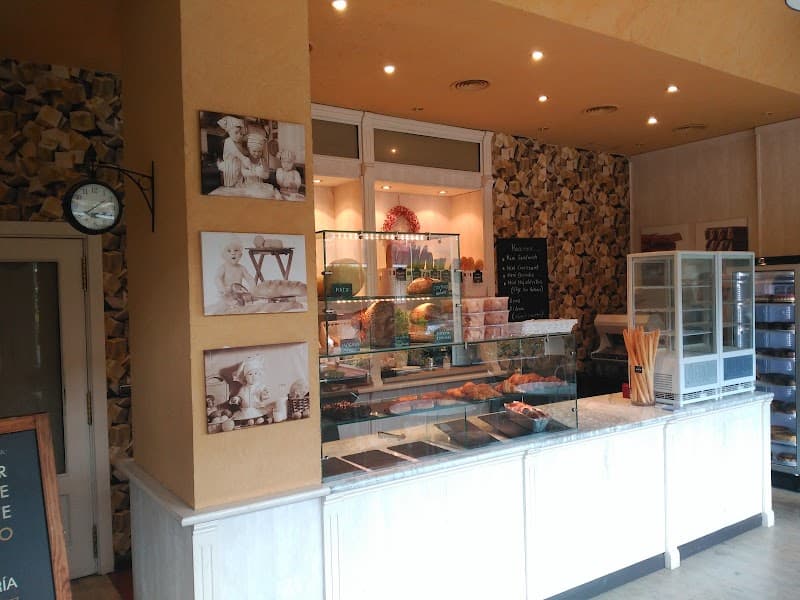 Interior of La Panadería in Madrid