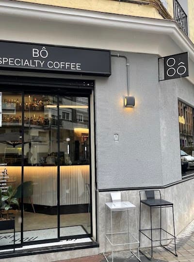 Interior of Bô Coffee in Madrid