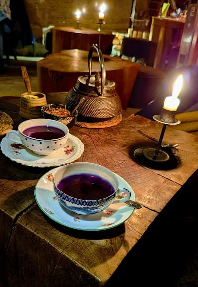 Same Fusy. Tea Room and Cafe atmosphere