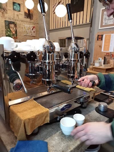 MTRM roast - specialty coffee micro roastery and showroom Budapest coffee