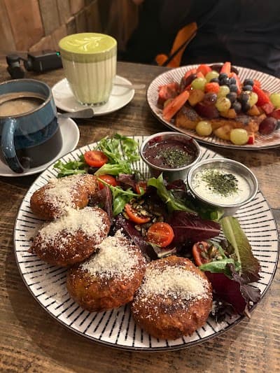 Do Norte Café by Hungry Biker | Brunch & Breakfast atmosphere