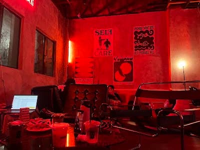 Safehouse Pasar Seni atmosphere