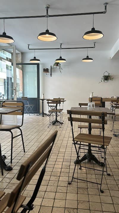 Interior of Extraction Coffee in Paris