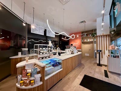 Found Coffee | Front atmosphere