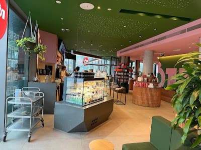 LOT61 Amsterdam Centraal Station coffee