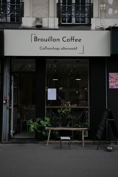 Interior of Brouillon Coffee in Paris