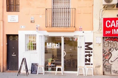 Interior of Mitzi Coffee & Brunch in Barcelona
