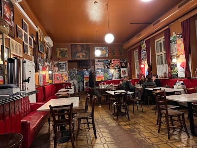 Interior of Alt Wien Kaffee in Wien