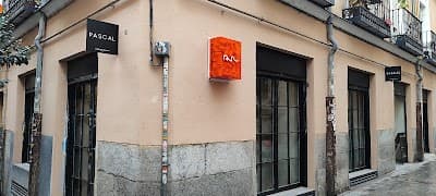 Interior of Pascal Specialty Coffee & Brunch in Madrid