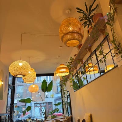 Interior of Taylor's Café in Bruxelles