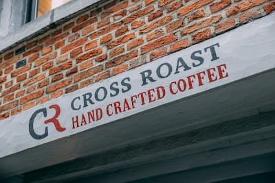 Interior of Koffiebranderij Cross Roast in Antwerpen