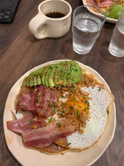 Seven Heaven • Coffee Lunch Brunch atmosphere