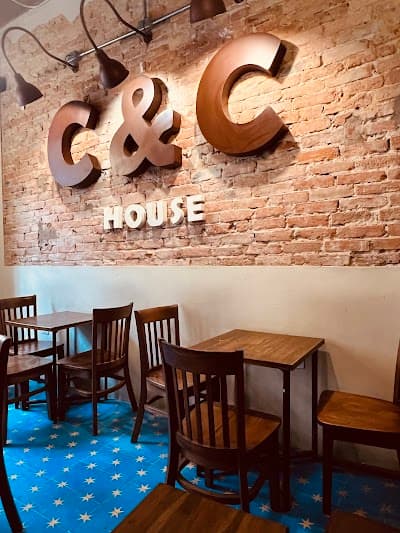 Cacao & Coffee House Bogotá atmosphere