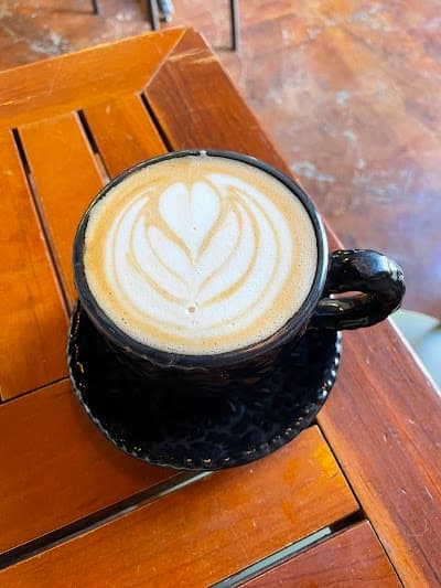 Black Cat & Black Rabbit Coffee Shop atmosphere