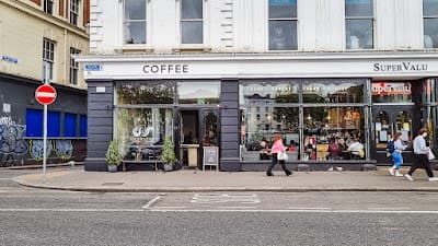 Interior of Copper + Straw Speciality Coffee in D02 FV38