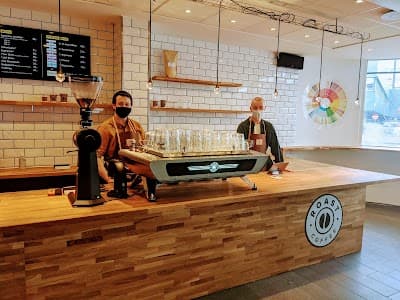 ROAST Coffee atmosphere