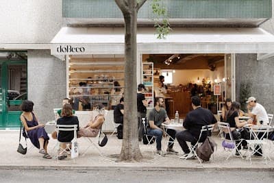 Interior of Do Beco Estefania - Artisanal Bakery, Brunch & Specialty Coffee in -053 Lisboa