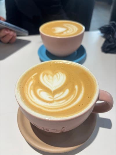 NOI Coffee Bar - Carol atmosphere