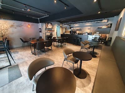 Interior of What’s Life Coffee Roasters in Taipei City
