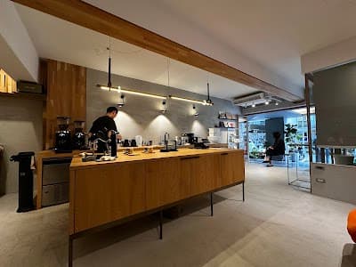 Interior of Branch coffee roasters in Ren'ai Rd