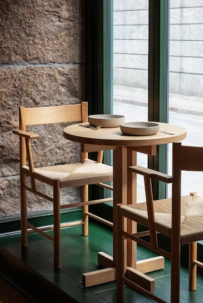 Ø12 Coffee & Eatery