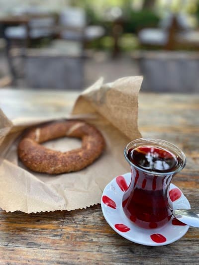 Breakfast place atmosphere