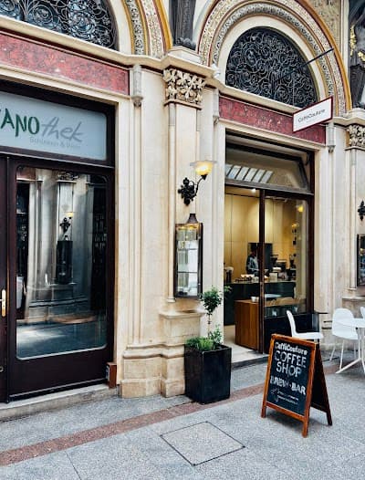 Caffè Couture atmosphere