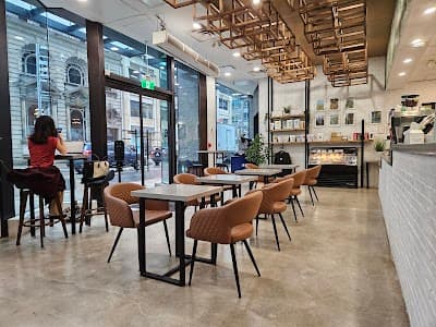 Hale Coffee Company atmosphere