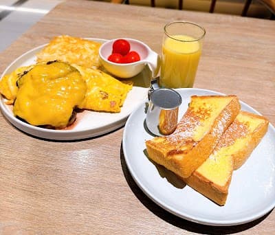 M One Cafe SKM Xinyi A11 atmosphere