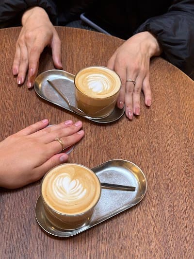BOUCHE Specialty Coffee atmosphere
