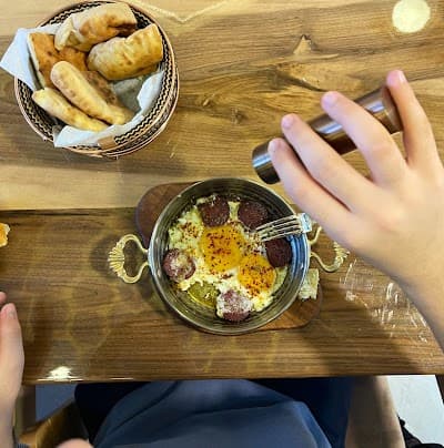 Botamia 1928 Breakfast & Brasserie coffee