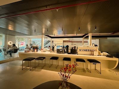 Bosgaurus Coffee Roasters- The Opera House atmosphere