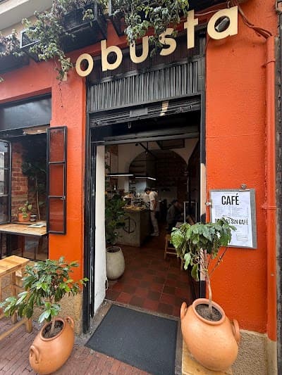 Robusta bakery coffee atmosphere