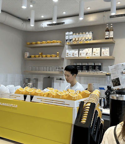 Interior of Shukery coffee & matcha in Paris