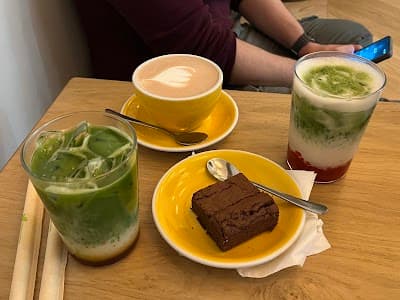 Shukery coffee & matcha atmosphere