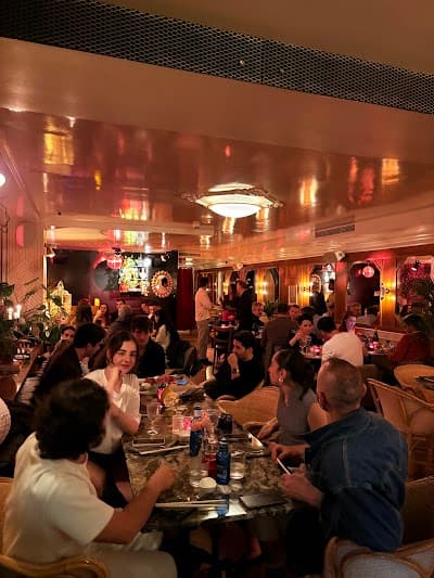Bar du temps (hôtel du temps) atmosphere