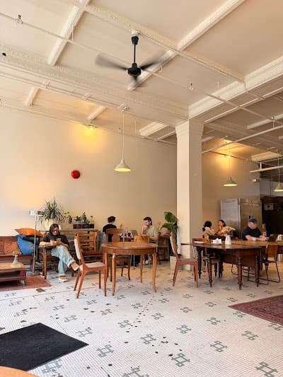 Nelson the Seagull Cafe | Sourdough Baked Daily coffee