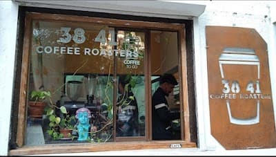 Interior of 3841 Coffee Roasters in Región Metropolitana