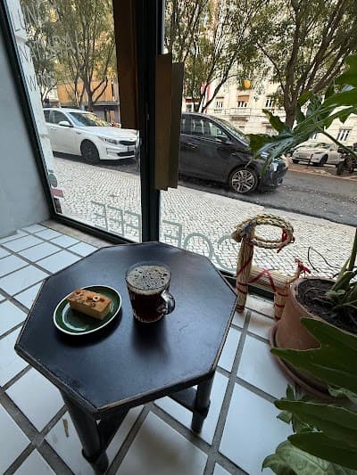 Interior of The Layers in -012 Lisboa