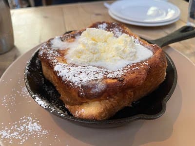 Sunday Brunch Shimokitazawa atmosphere