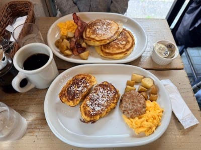 Breakfast & Brunch Jade5 atmosphere