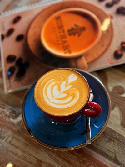 North Art Coffee & Breakfast atmosphere