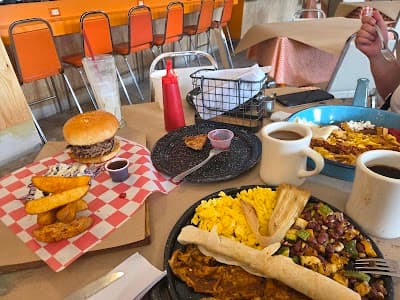 Meme's Diner atmosphere