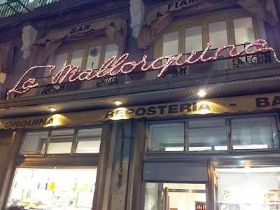 Interior of La Mallorquina in Madrid