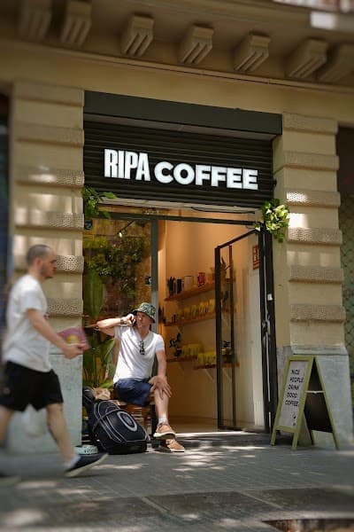 Interior of Ripa Coffee - Eixample in Barcelona