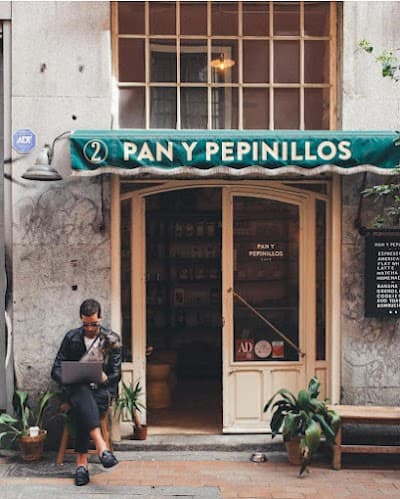Interior of Pan y Pepinillos Café in Madrid