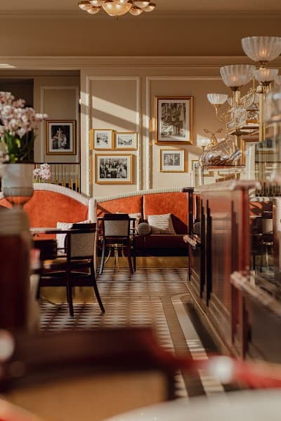 Interior of Café Bristol in 00-325 Warszawa