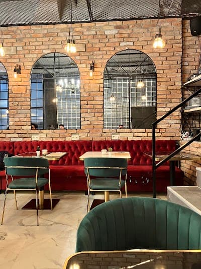 Interior of Blue Bird Roastery in Rumbach Sebestyén u. 12